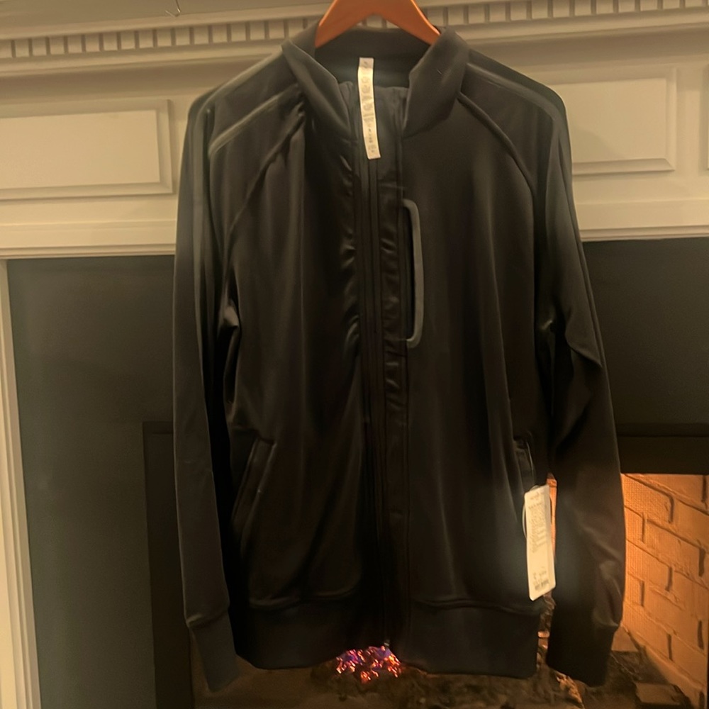 Lululemon NWT mens zip up jacket